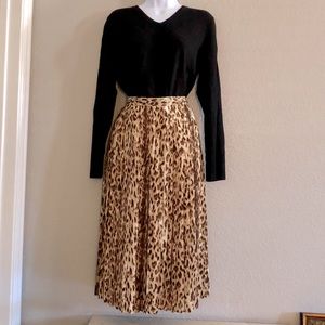 Beautiful J. Crew pleated animal print midi skirt!